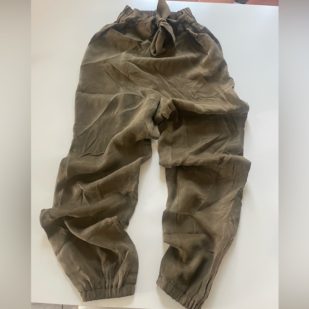 INTERMIX Green Khaki Cupro Paper Pant Size 2